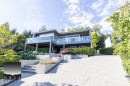 3305 Westmount Road, West Vancouver, BC  - Outdoor With Facade 