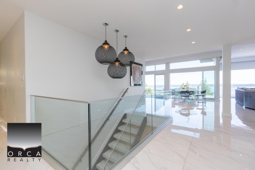 3305 Westmount Road, West Vancouver, BC - Indoor Photo Showing Other Room
