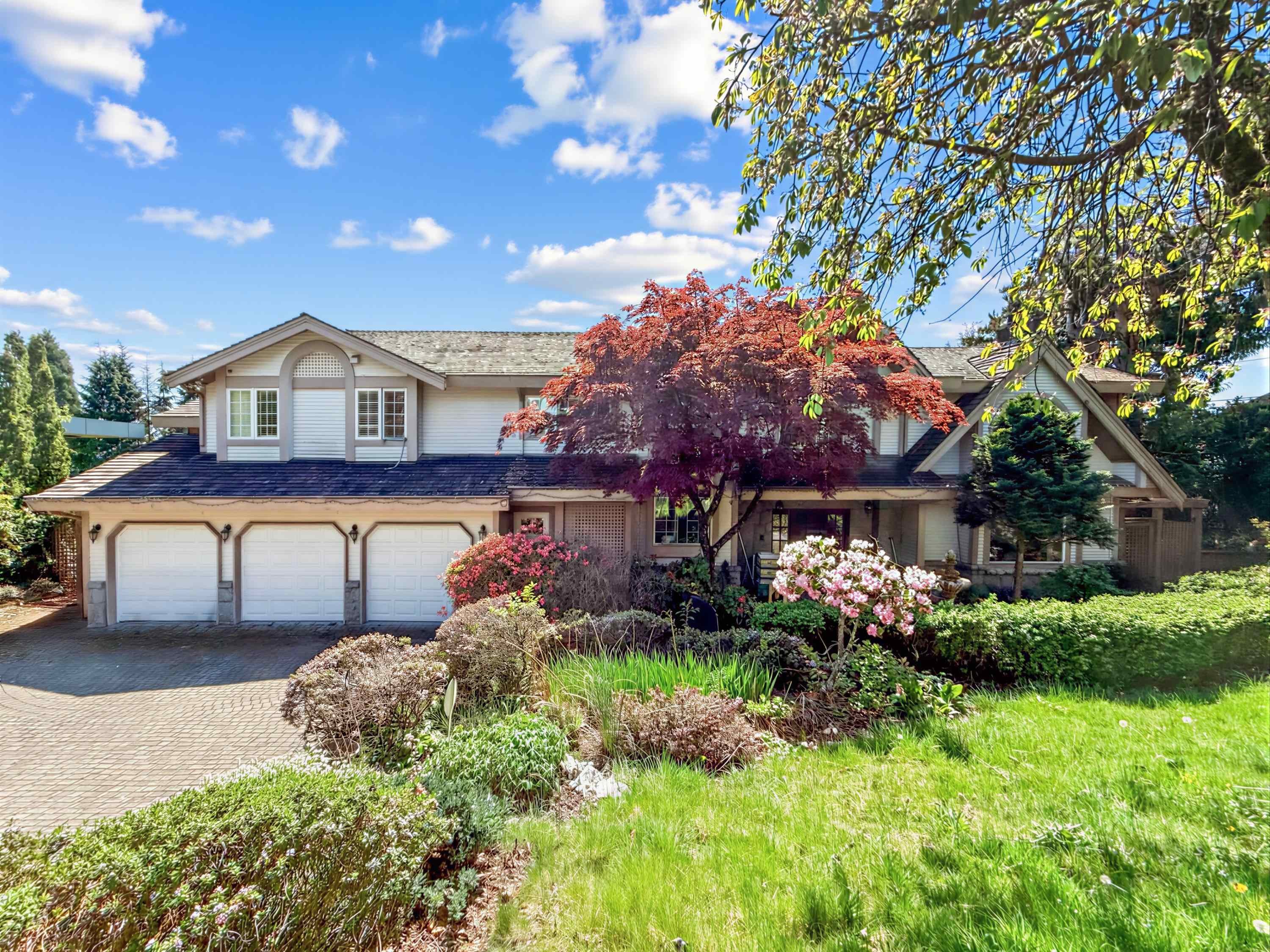 740 Knockmaroon Road, West Vancouver, BC