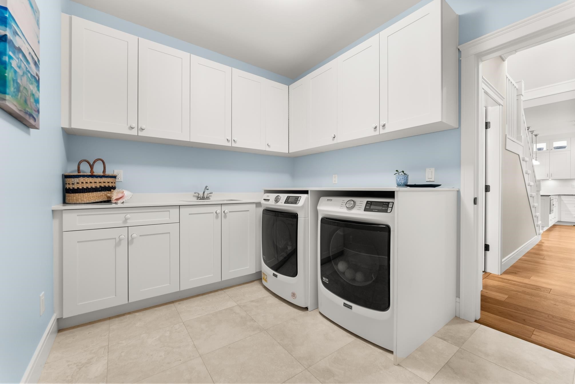 4896 12 Avenue, Delta, BC - Indoor Photo Showing Laundry Room