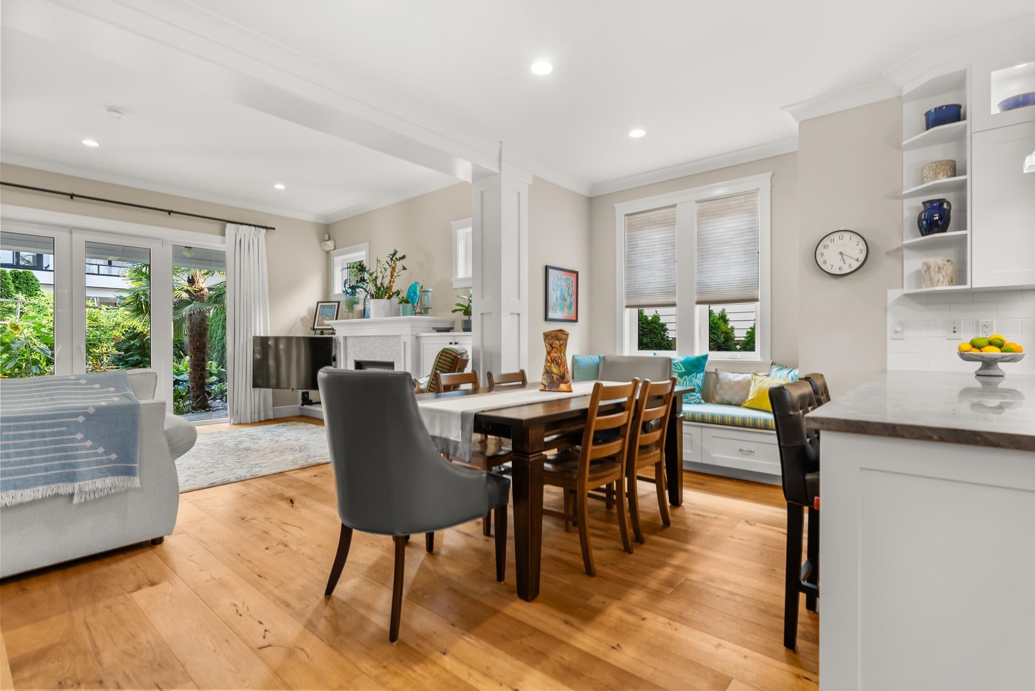 4896 12 Avenue, Delta, BC - Indoor Photo Showing Dining Room