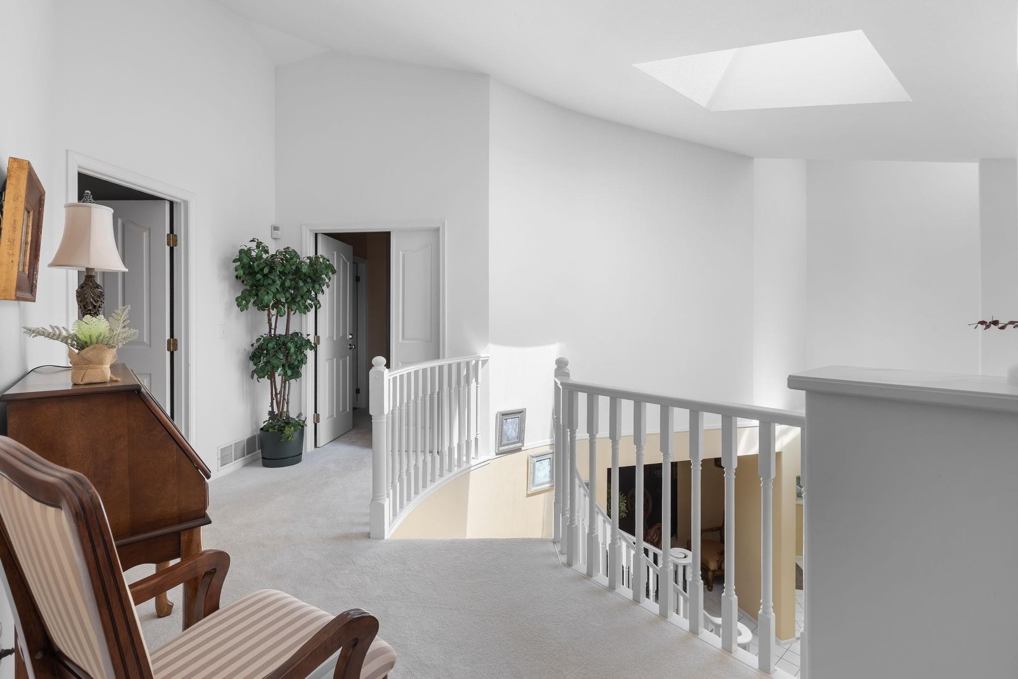 2905 Cliffrose Crescent, Coquitlam, BC - Indoor Photo Showing Other Room