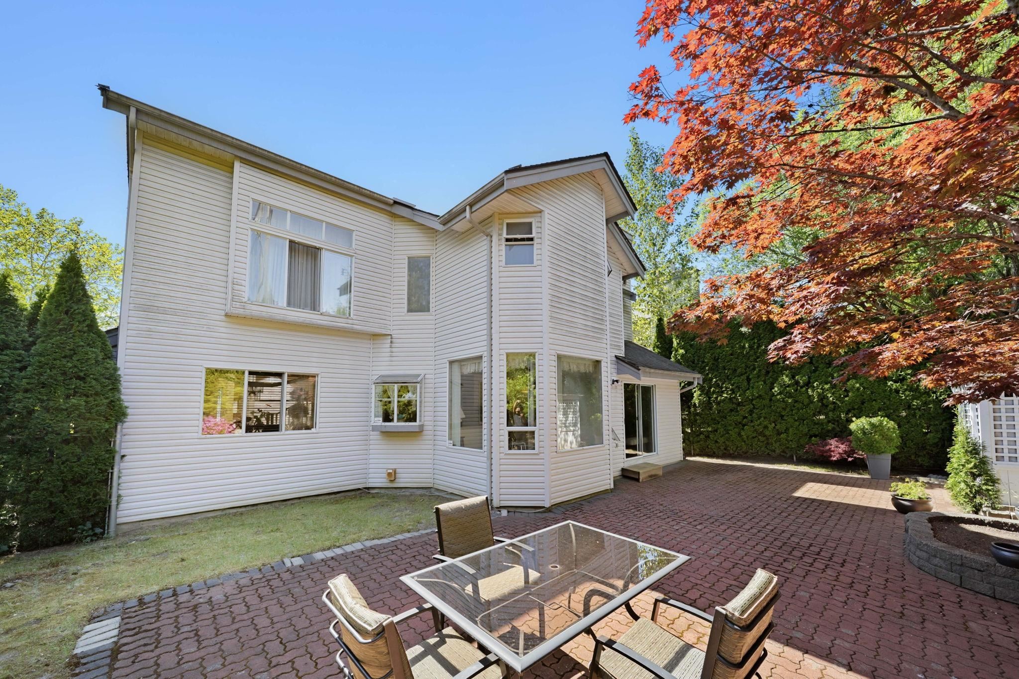 2905 Cliffrose Crescent, Coquitlam, BC - Outdoor With Exterior