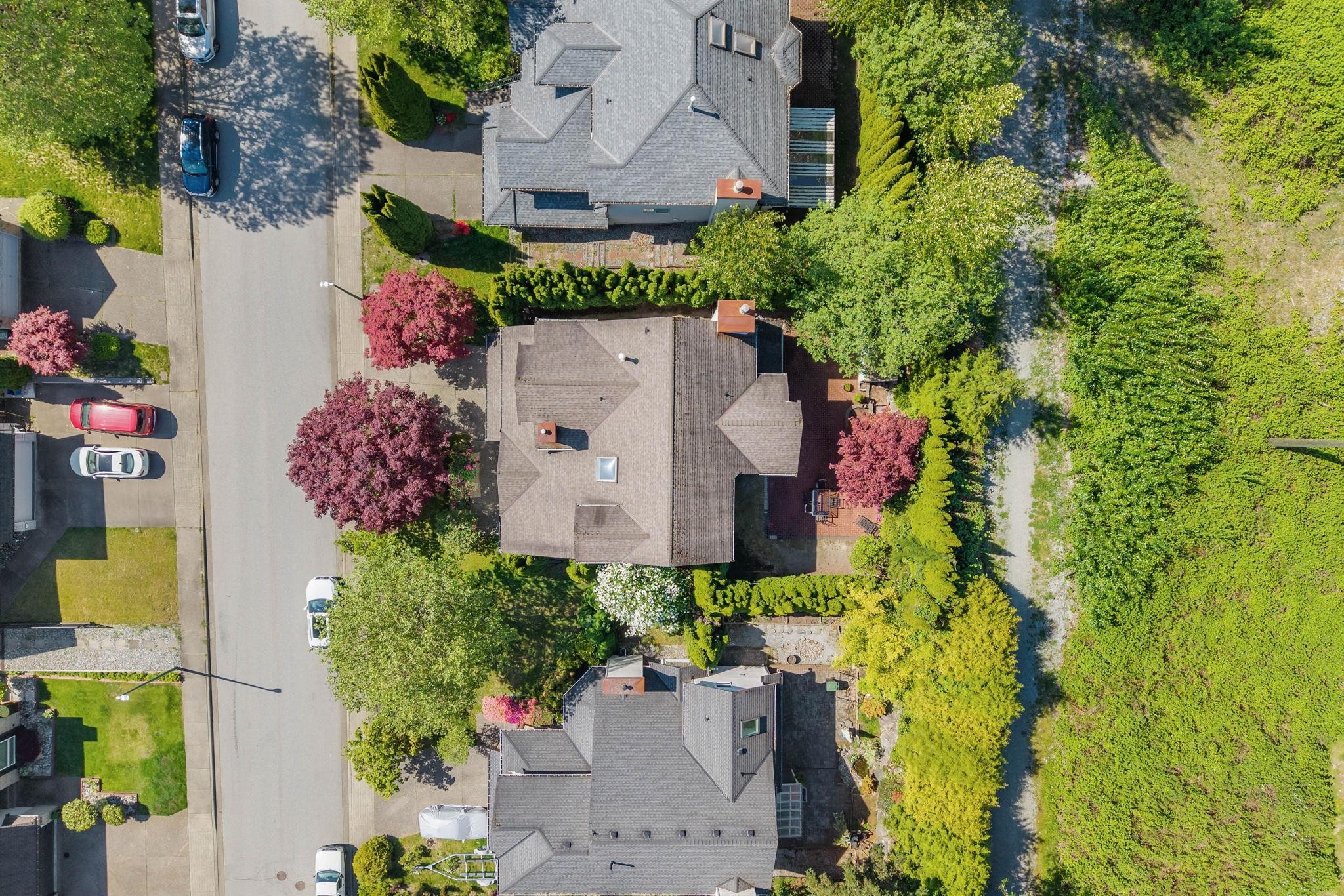 2905 Cliffrose Crescent, Coquitlam, BC - Outdoor With View