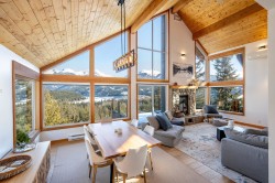 8373 Mountain View Drive Whistler, BC V8E 0G3