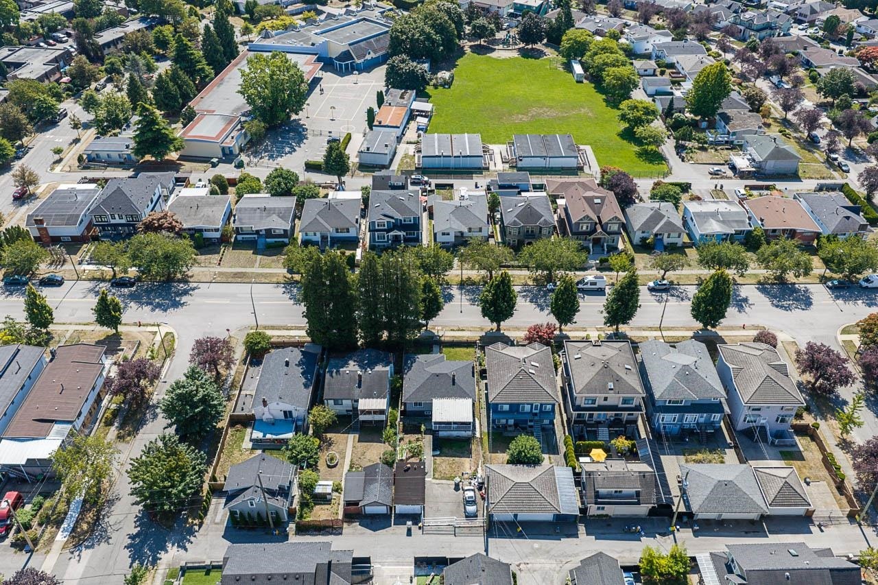 2873 54Th Avenue E, Vancouver, BC