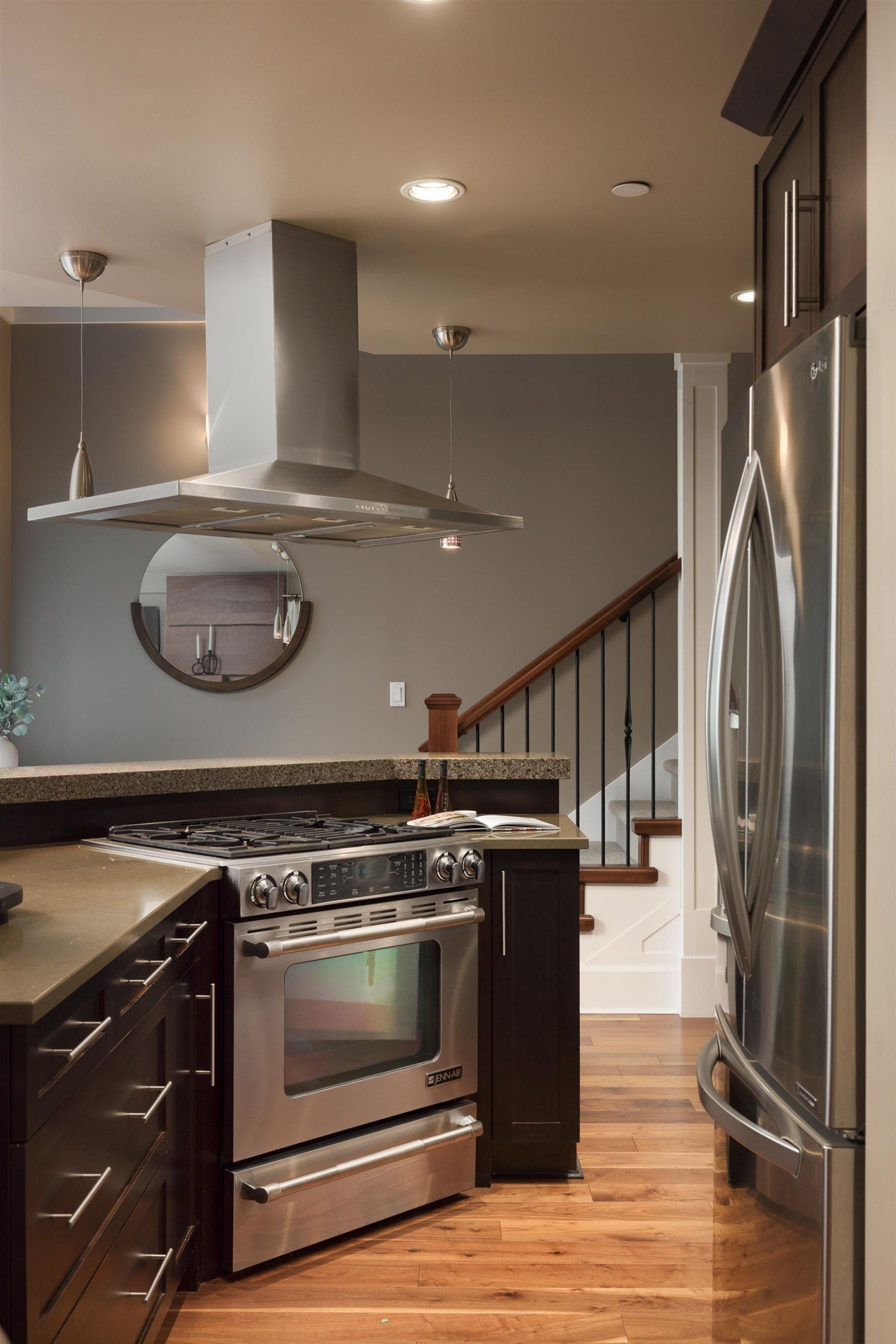 850 10Th Avenue E, Vancouver, BC