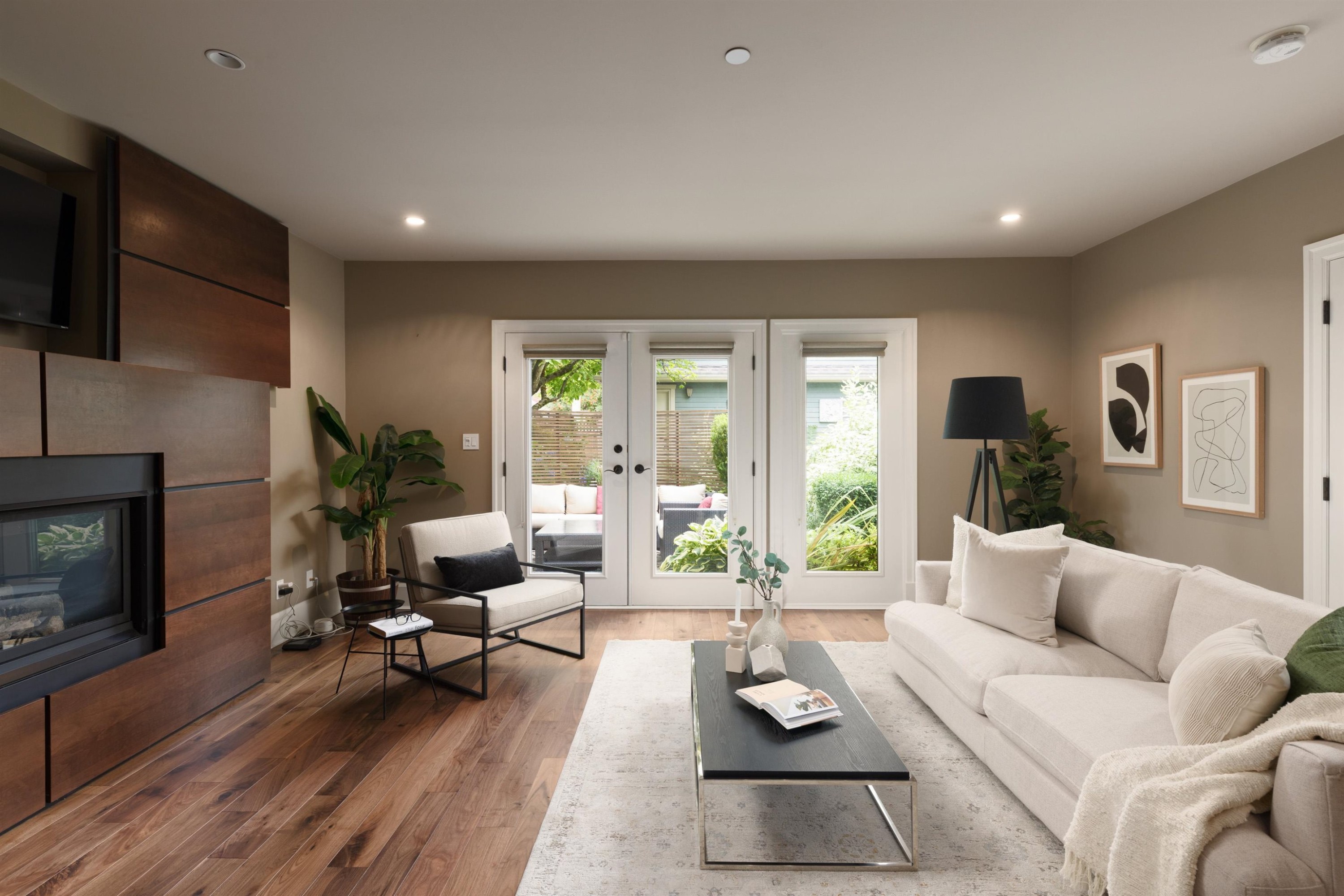 850 10Th Avenue E, Vancouver, BC