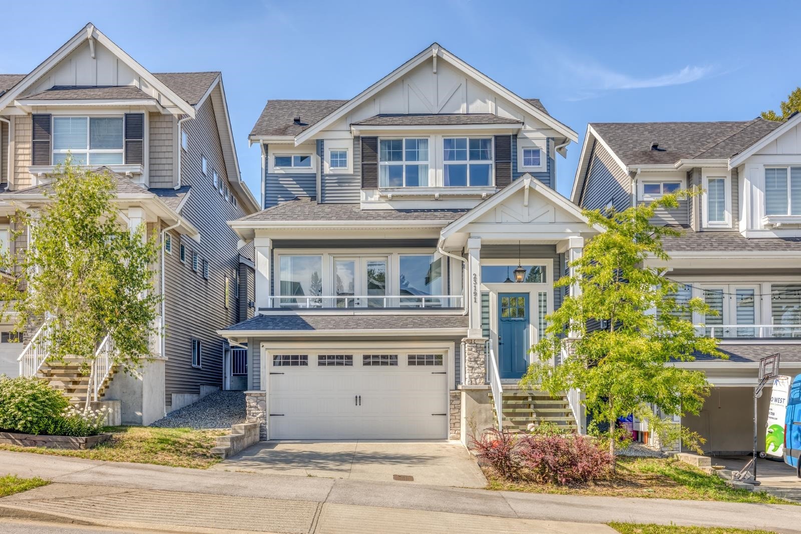 23191 112B Avenue, Maple Ridge, BC - Outdoor With Facade