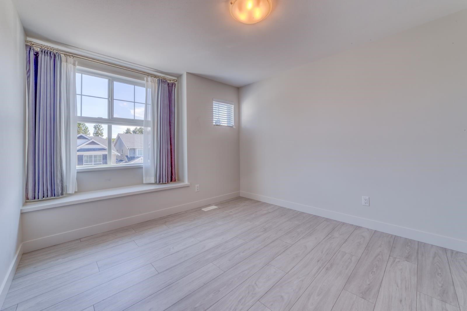 23191 112B Avenue, Maple Ridge, BC - Indoor Photo Showing Other Room