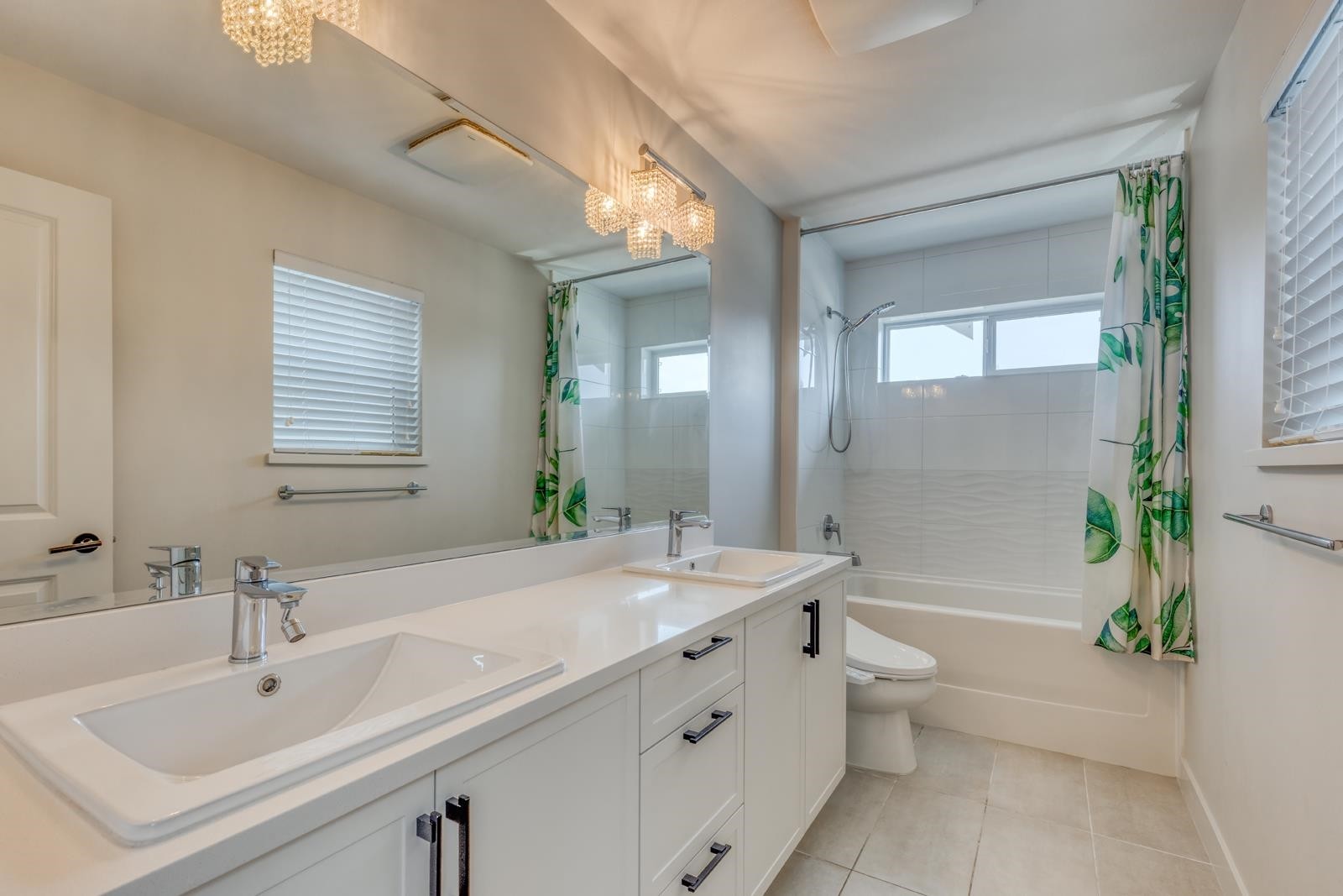 23191 112B Avenue, Maple Ridge, BC - Indoor Photo Showing Bathroom