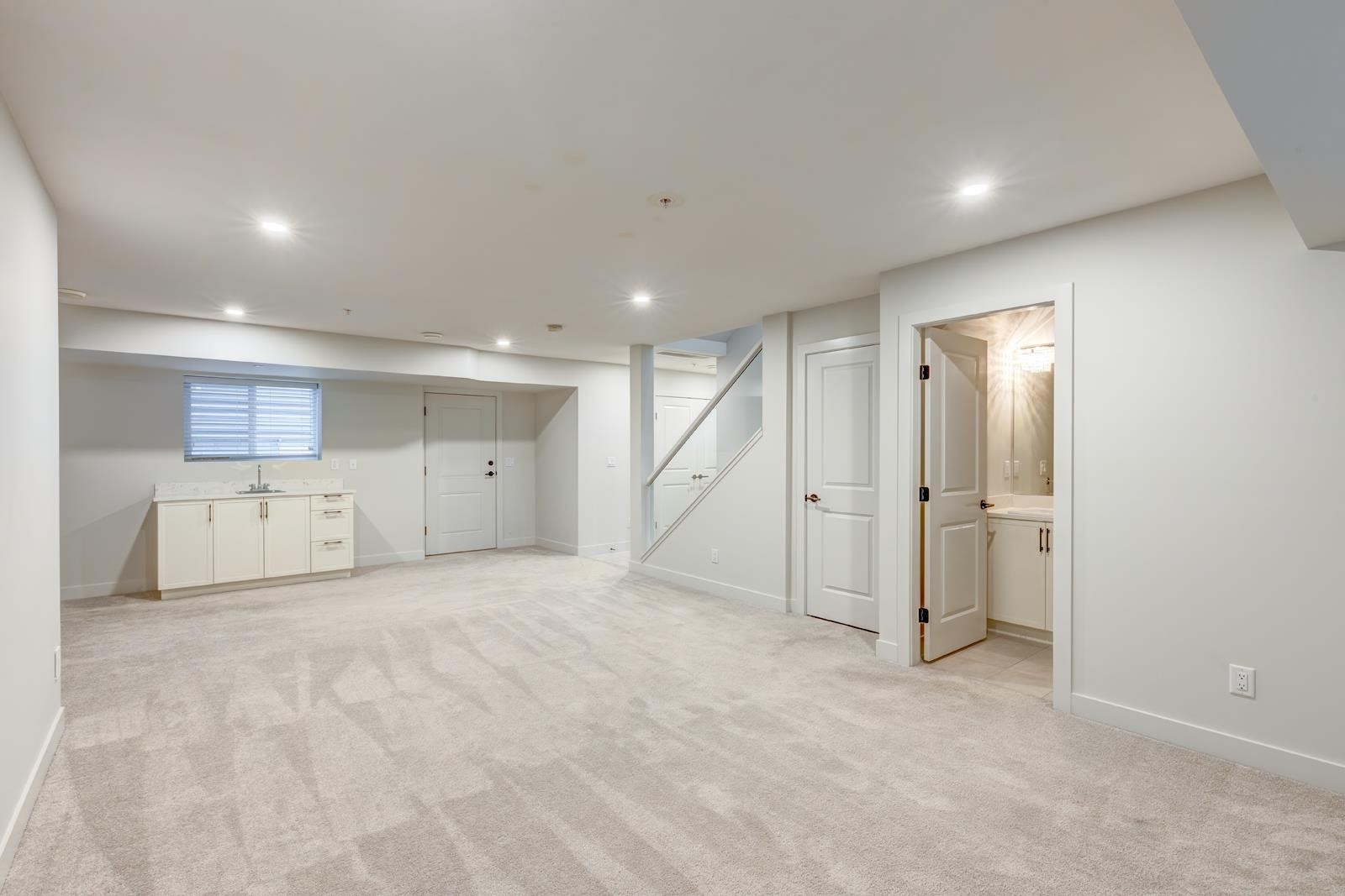 23191 112B Avenue, Maple Ridge, BC - Indoor