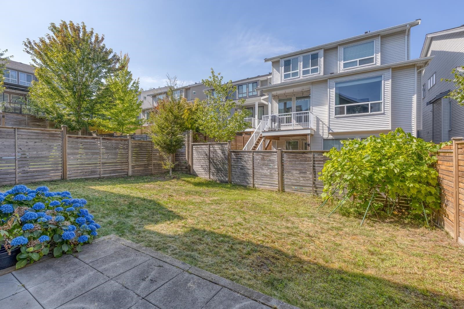 23191 112B Avenue, Maple Ridge, BC - Outdoor
