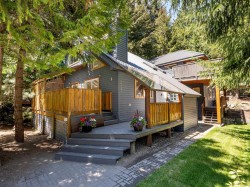2327 Cheakamus Way Whistler, BC V8E 0A8