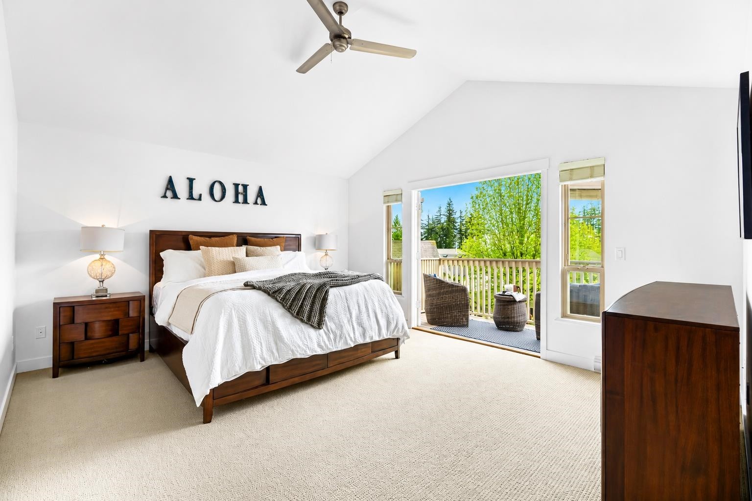 36 Maple Court, Port Moody, BC - Indoor Photo Showing Bedroom