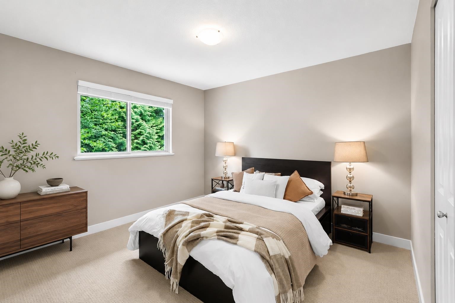 36 Maple Court, Port Moody, BC - Indoor Photo Showing Bedroom