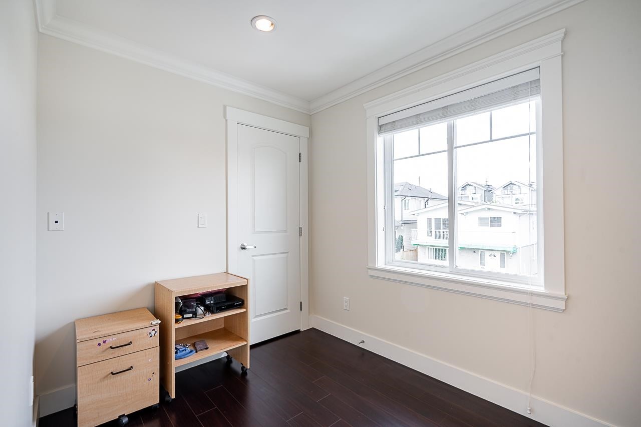 1606 29Th Avenue E, Vancouver, BC - Indoor Photo Showing Other Room