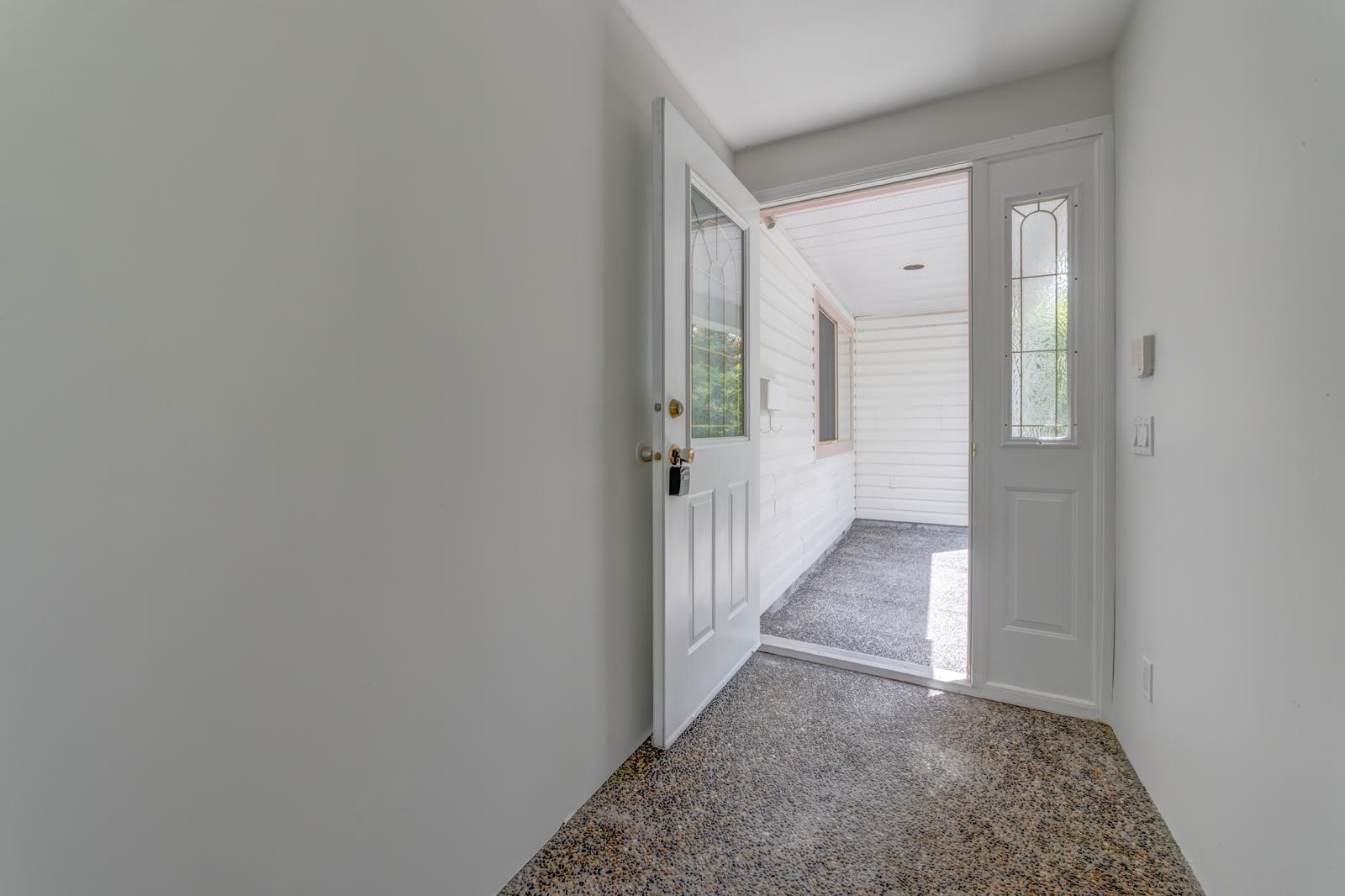 104 Ravine Drive, Port Moody, BC - Indoor Photo Showing Other Room