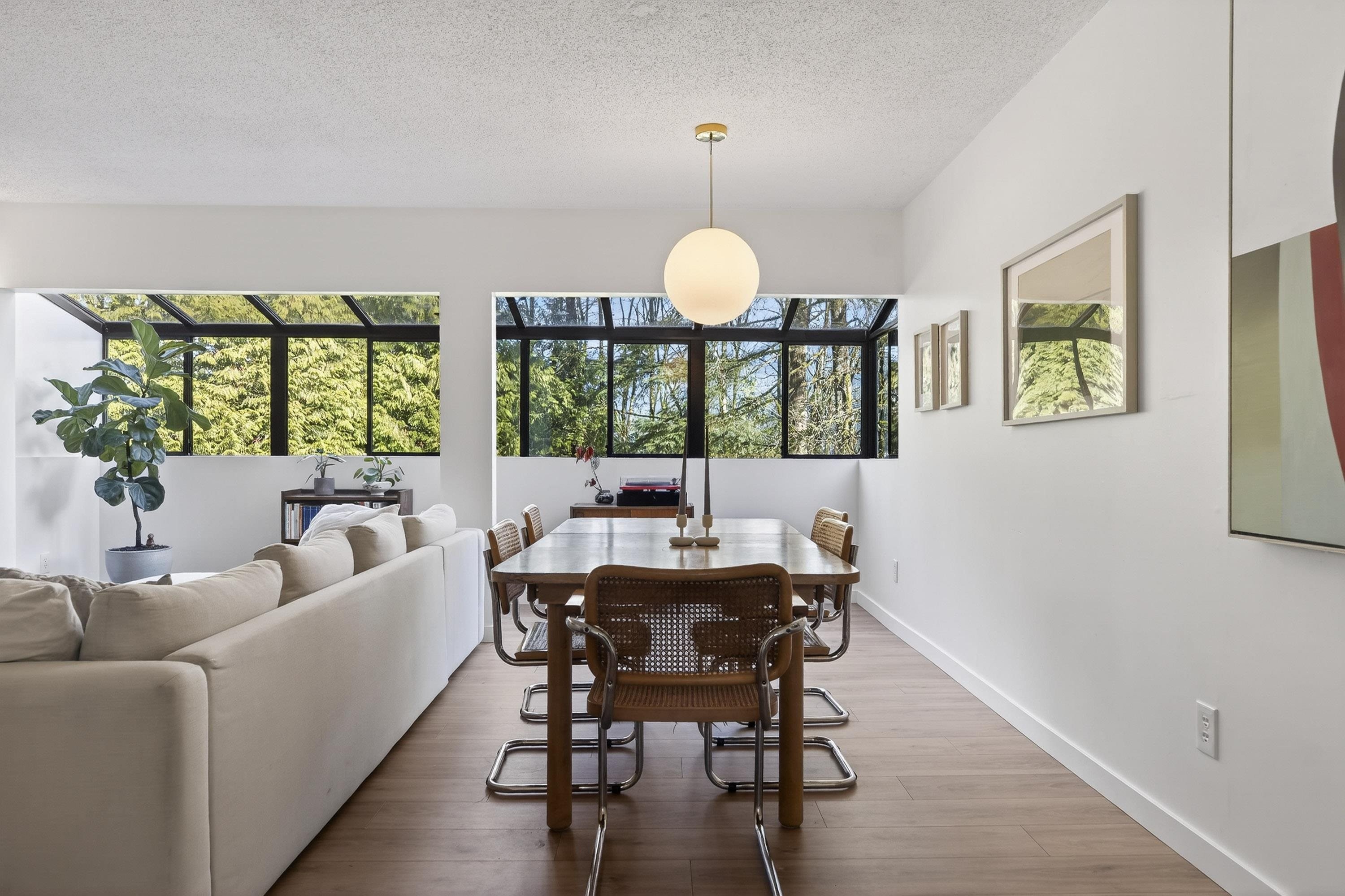 526 Cardiff Way, Port Moody, BC - Indoor