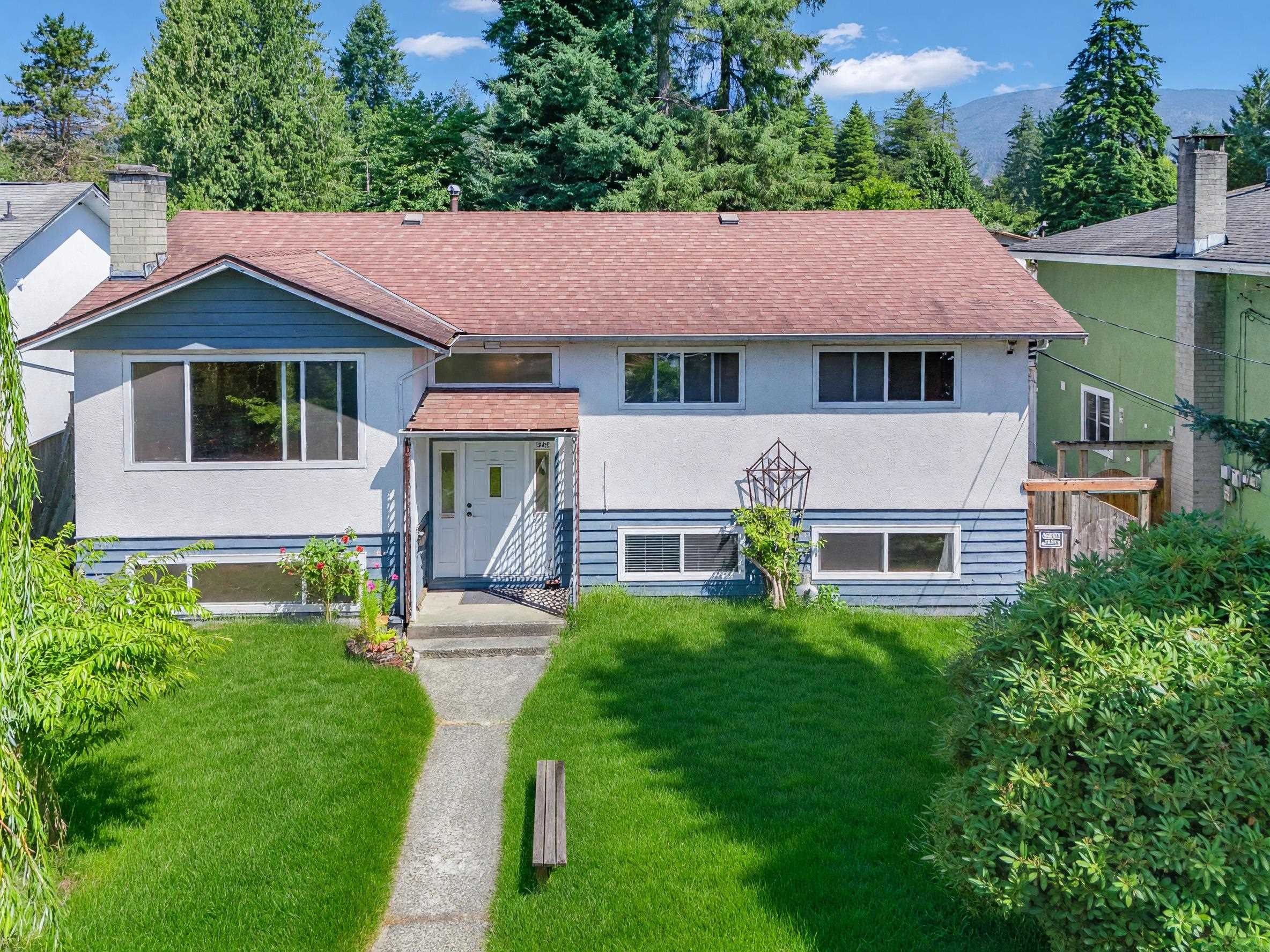 1749 Dorset Avenue, Port Coquitlam, BC - Outdoor