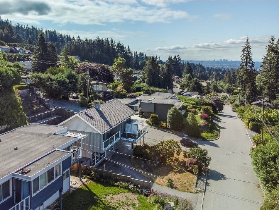 442 Monteray Avenue, North Vancouver, BC - Outdoor With View