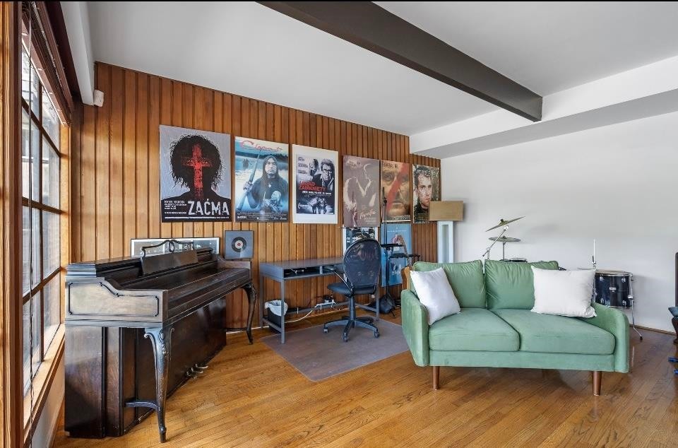 442 Monteray Avenue, North Vancouver, BC - Indoor
