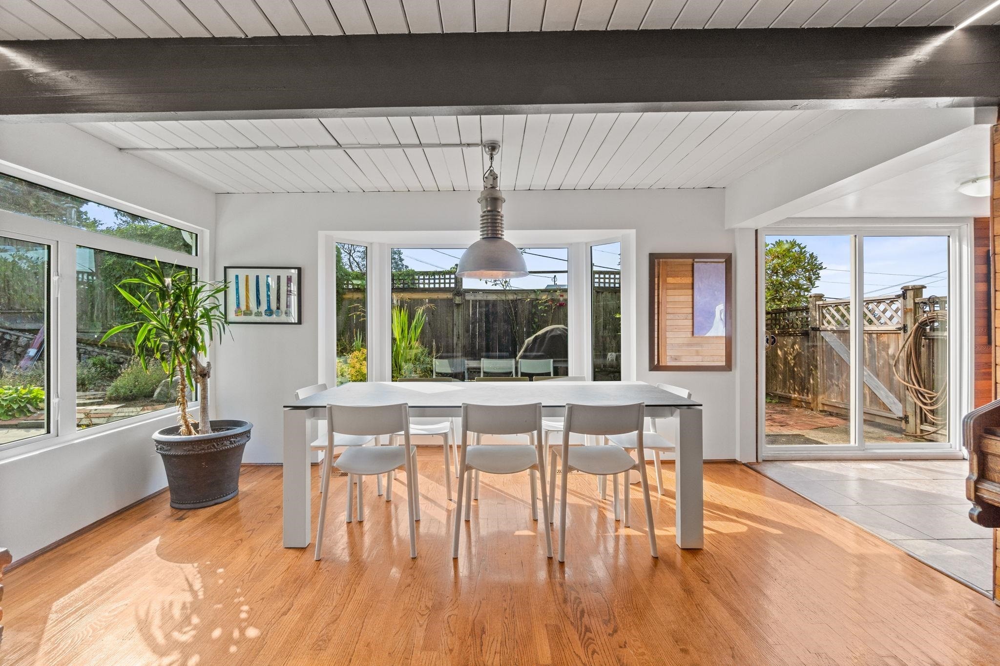 442 Monteray Avenue, North Vancouver, BC - Indoor Photo Showing Dining Room