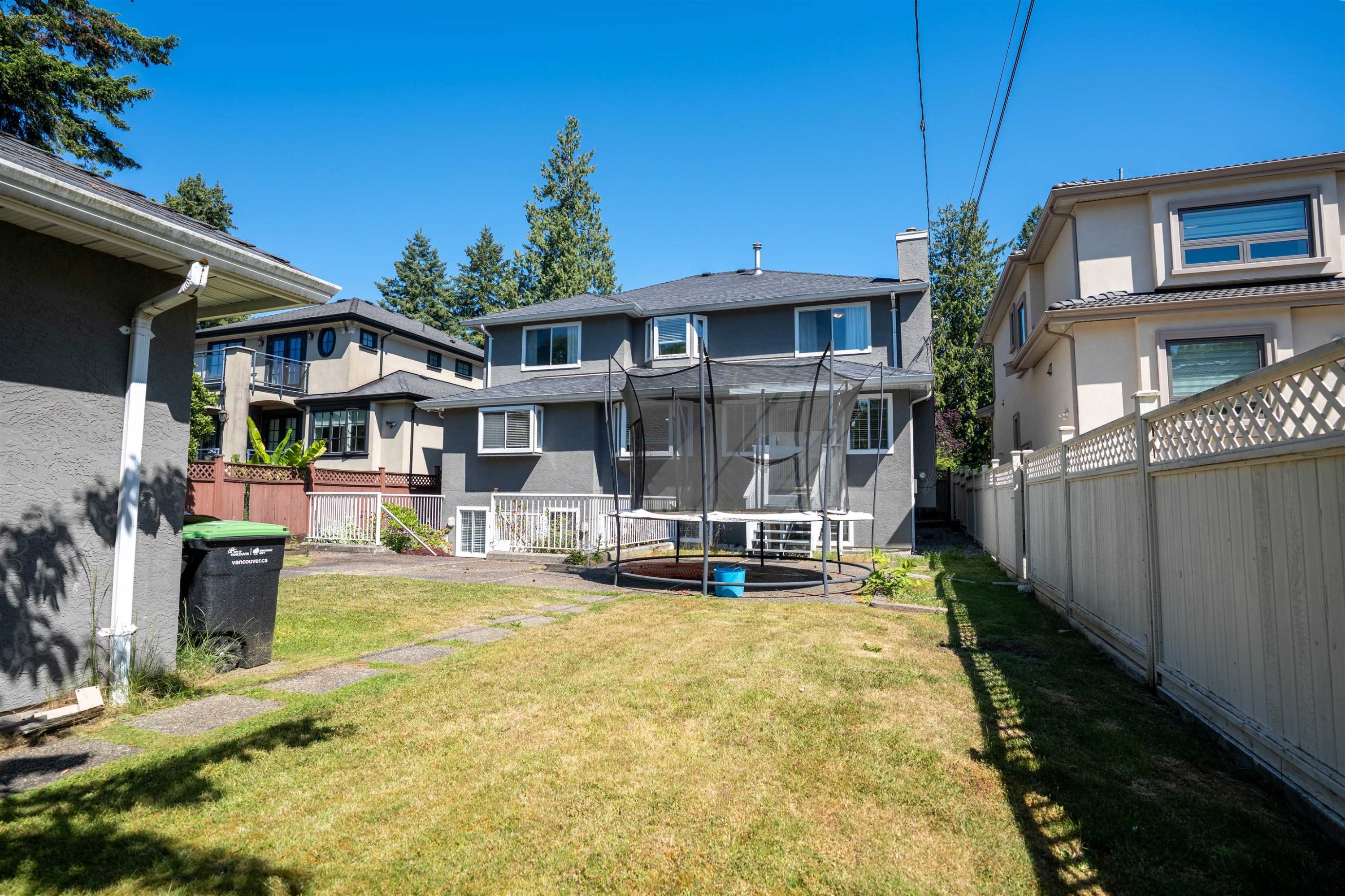 1618 62Nd Avenue W, Vancouver, BC - Outdoor