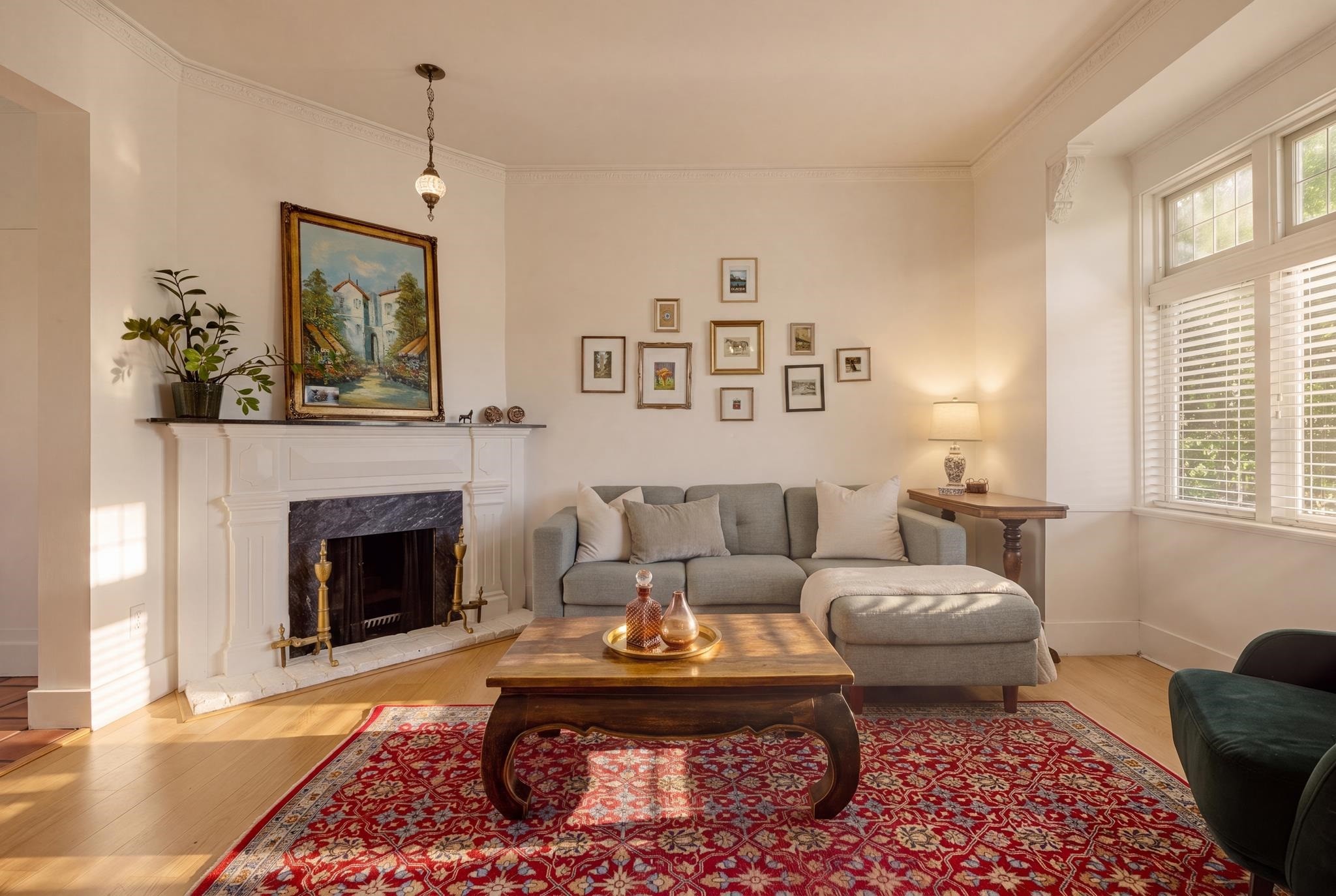 2636 Hemlock Street, Vancouver, BC - Indoor Photo Showing Living Room With Fireplace