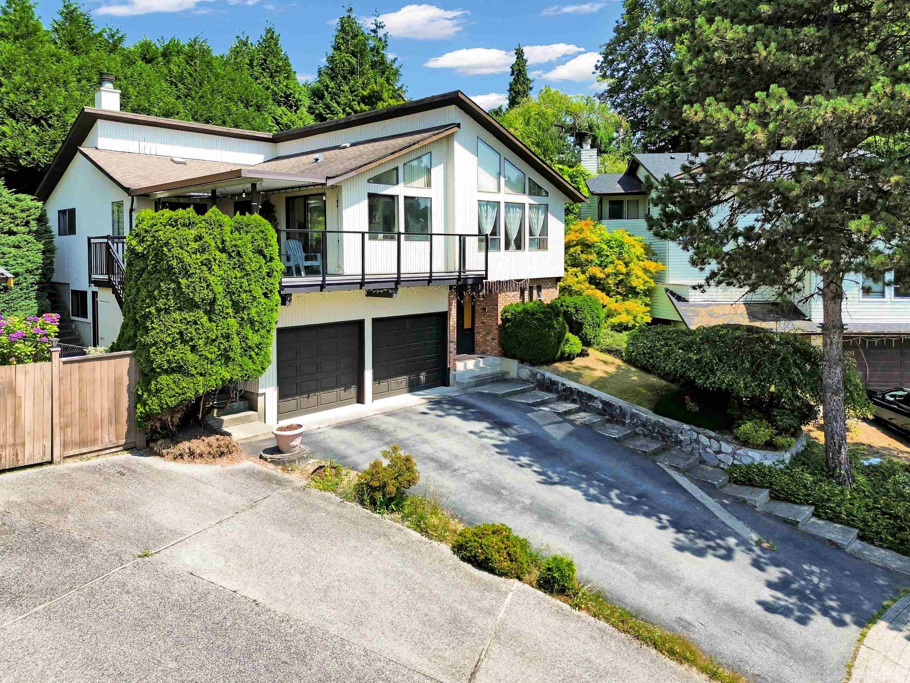 415 Goyer Court, Coquitlam, BC - Outdoor