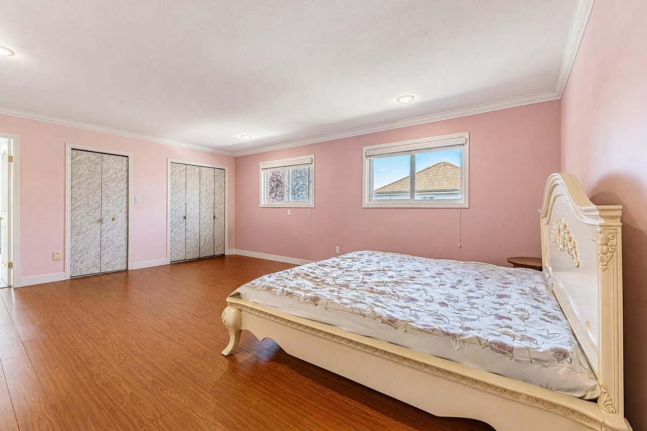 8511 Littlemore Place, Richmond, BC - Indoor Photo Showing Bedroom