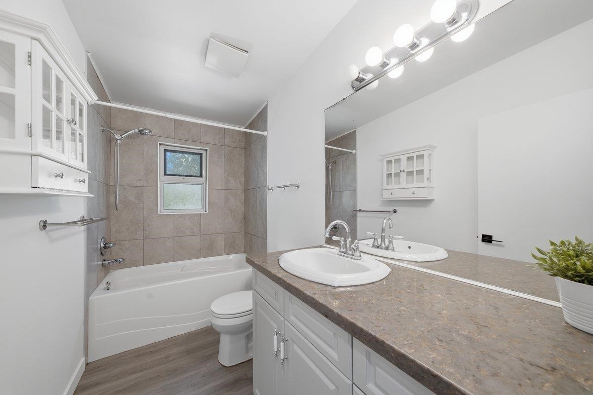 3654 St. Thomas Street, Port Coquitlam, BC