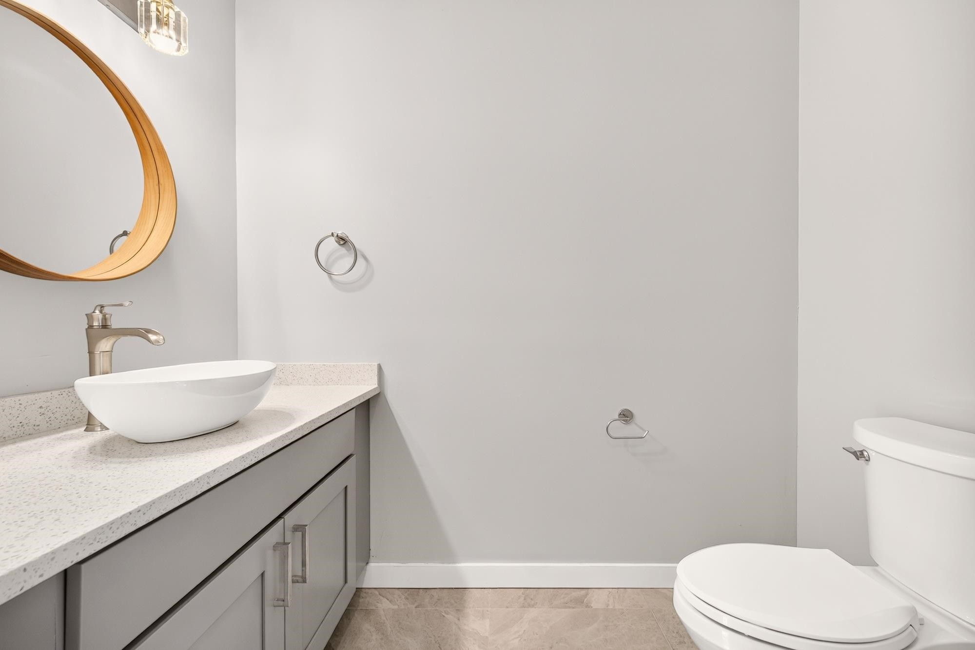 1237 Durant Drive, Coquitlam, BC - Indoor Photo Showing Bathroom