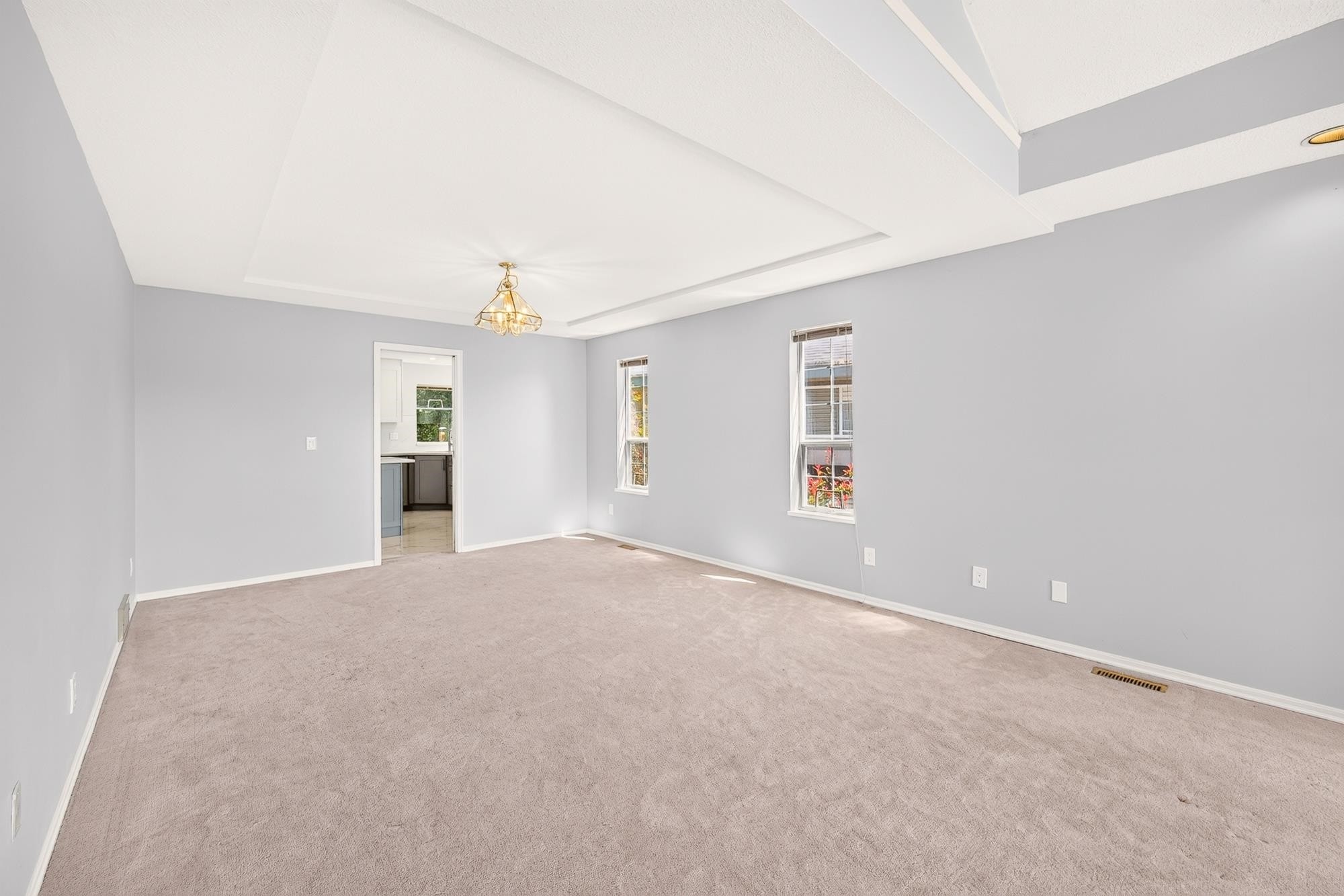 1237 Durant Drive, Coquitlam, BC - Indoor Photo Showing Other Room