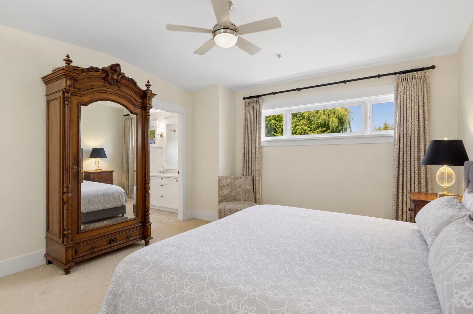 3541 8Th Avenue W, Vancouver, BC - Indoor Photo Showing Bedroom