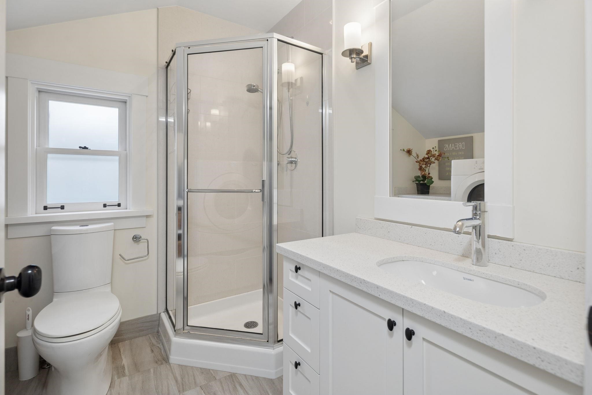3541 8Th Avenue W, Vancouver, BC - Indoor Photo Showing Bathroom