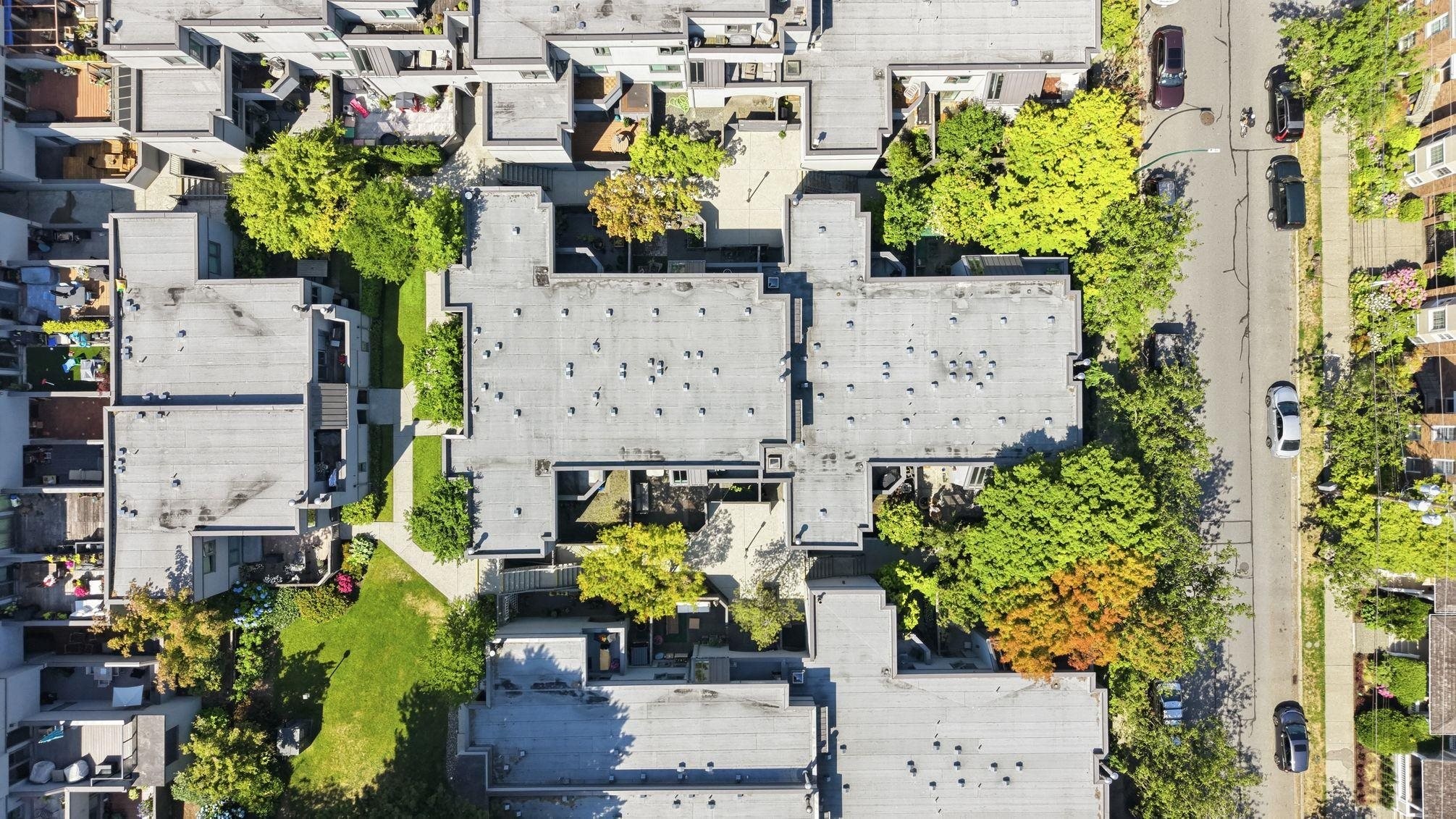 1344 7Th Avenue W, Vancouver, BC - Outdoor With View