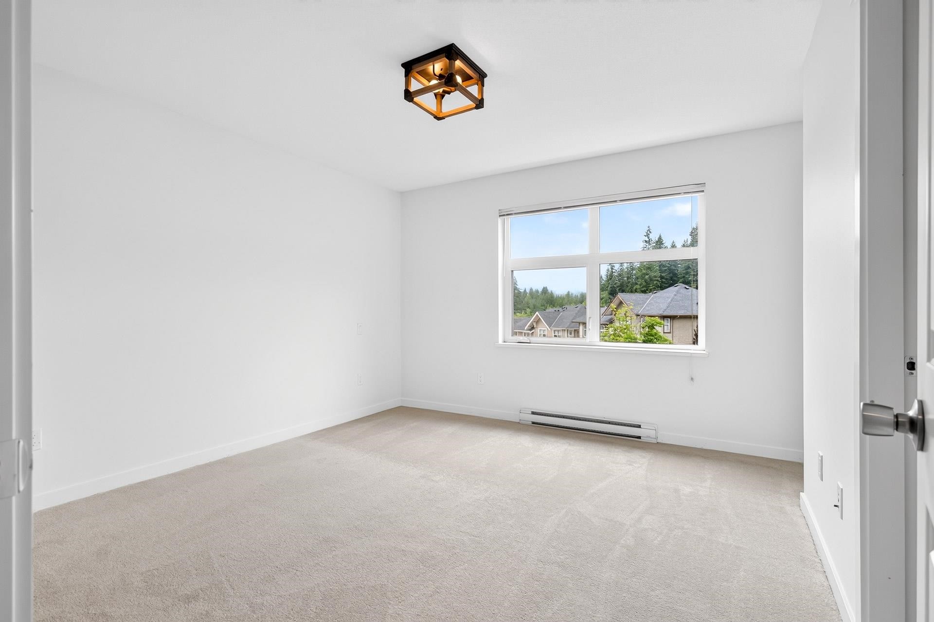 35-3400 Devonshire Avenue, Coquitlam, BC