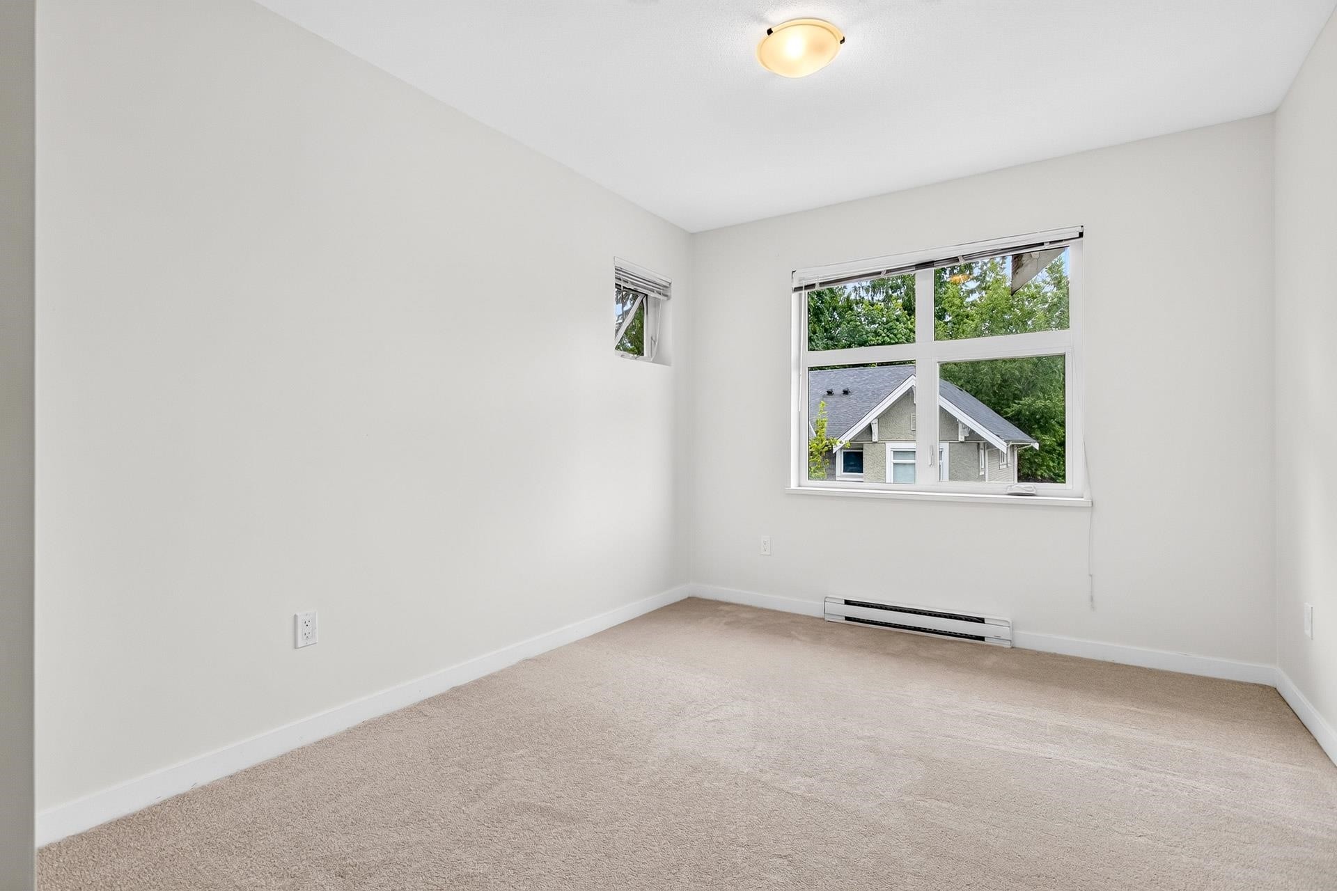 35-3400 Devonshire Avenue, Coquitlam, BC