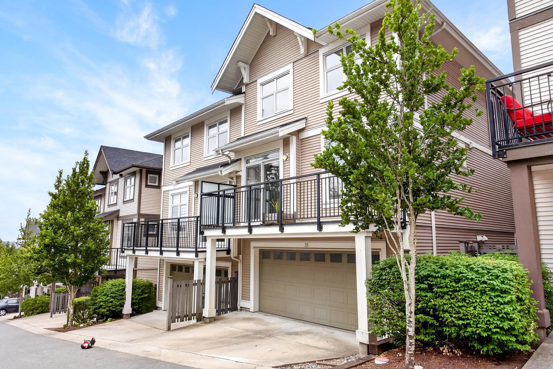 35-3400 Devonshire Avenue, Coquitlam, BC