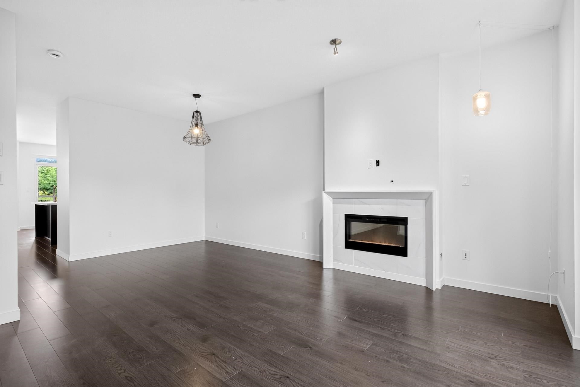 35-3400 Devonshire Avenue, Coquitlam, BC