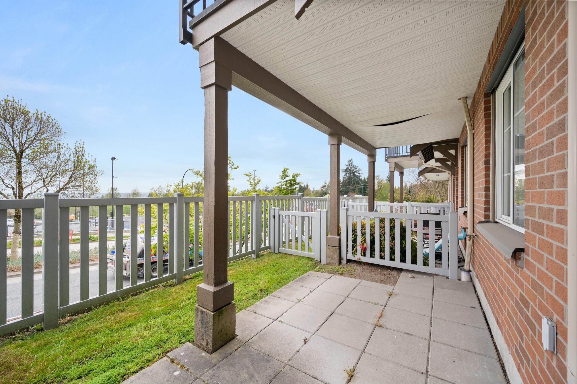 27-1338 Hames Crescent, Coquitlam, BC - Outdoor With Balcony With Exterior