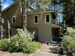 3205 Arbutus Drive Whistler, BC V8E 0B8