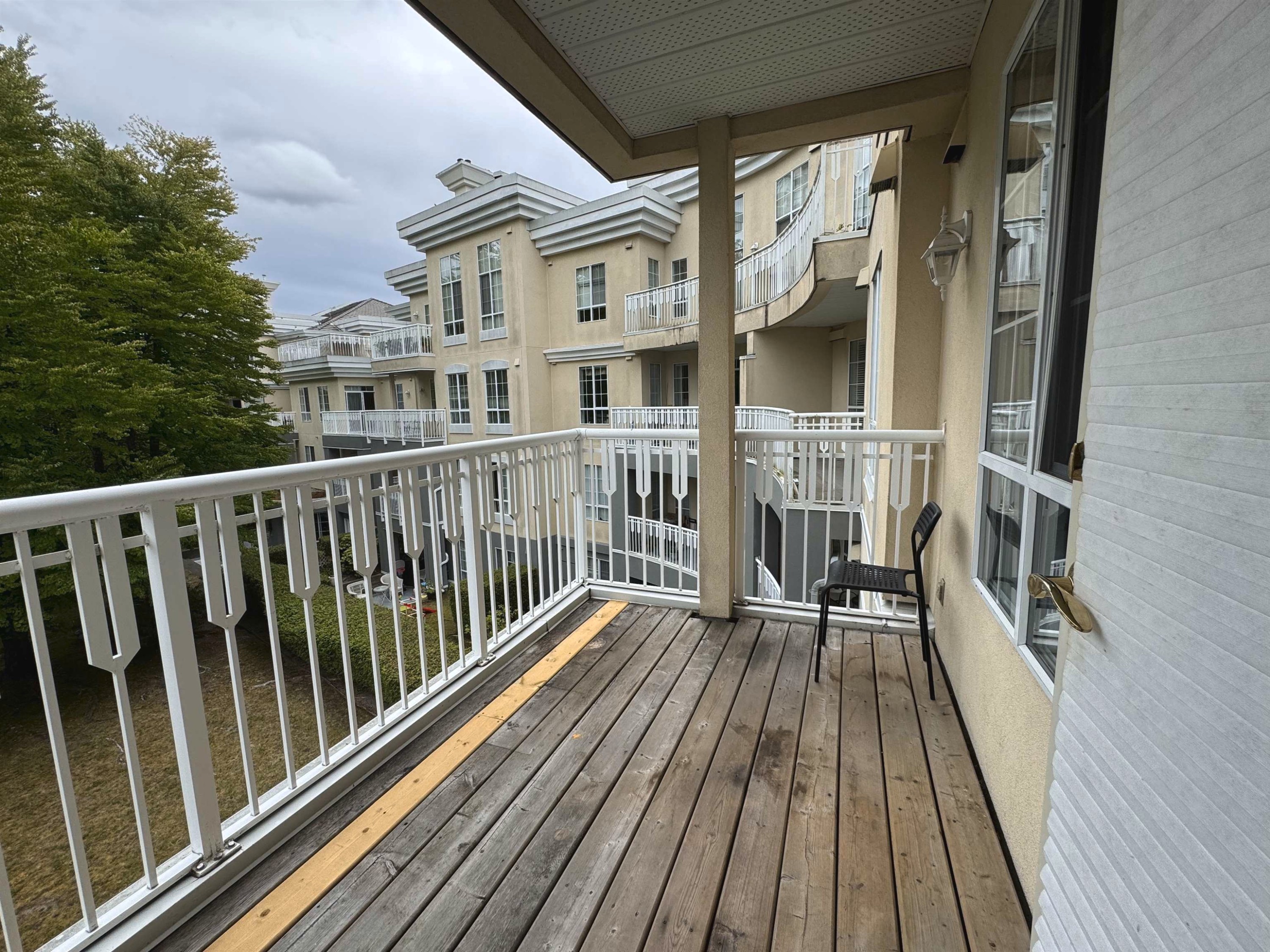 308-5835 Hampton Place E, Vancouver, BC - Outdoor With Balcony With Exterior