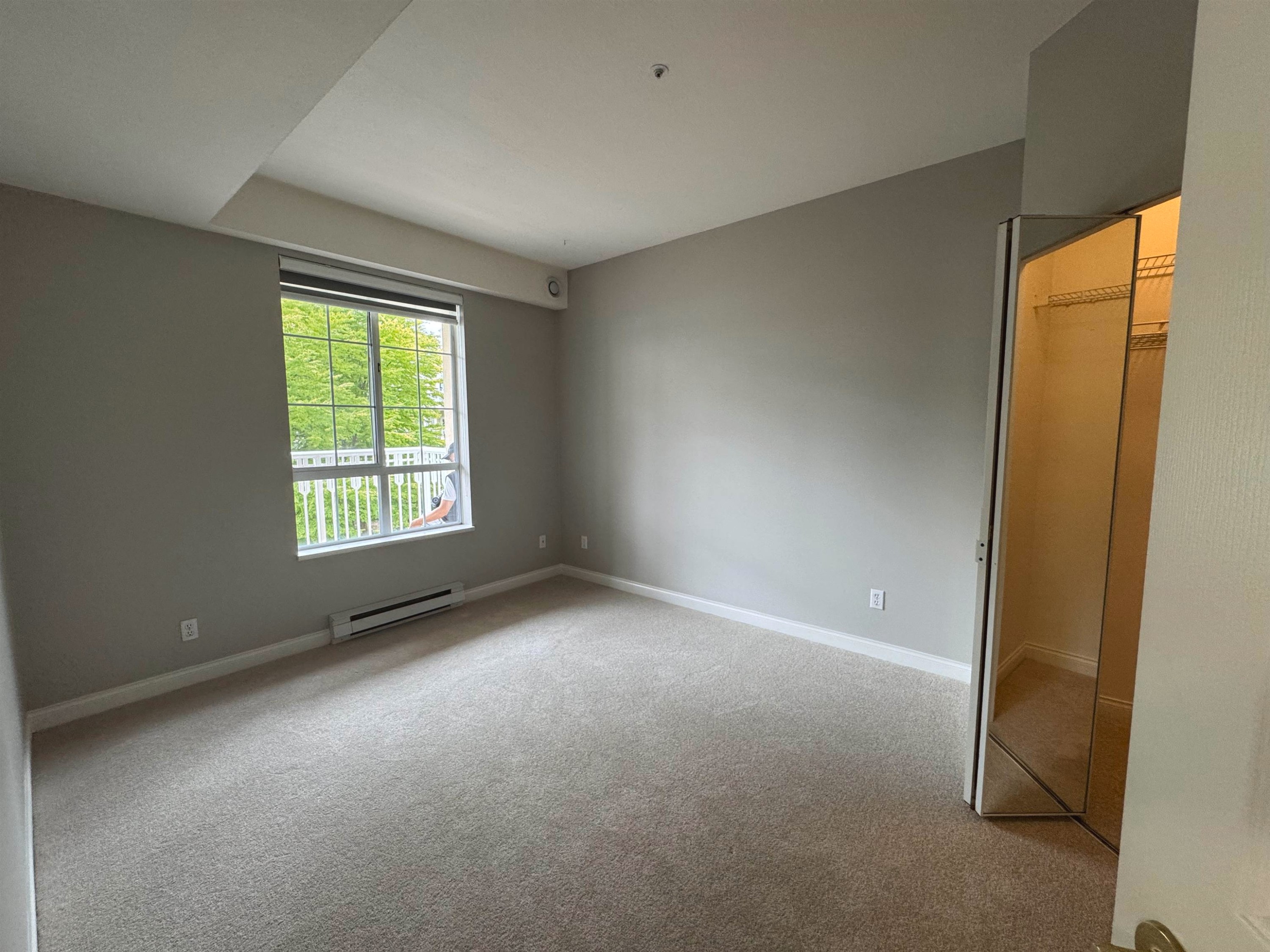 308-5835 Hampton Place E, Vancouver, BC - Indoor Photo Showing Other Room