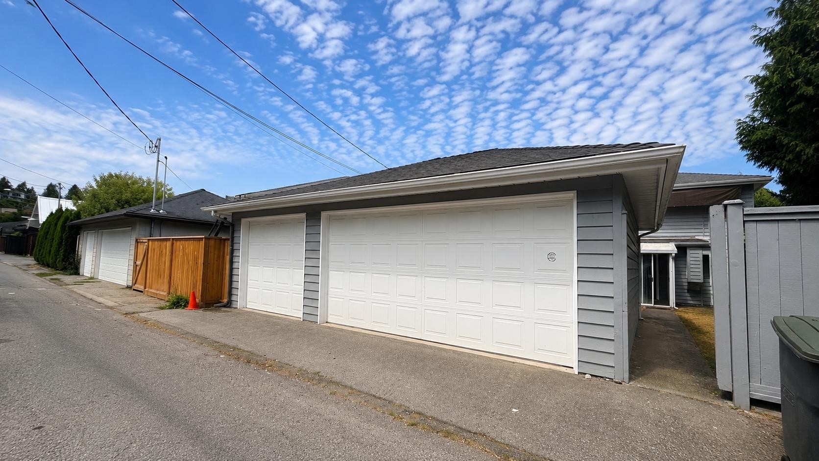 2718 Oliver Crescent, Vancouver, BC - Outdoor With Exterior