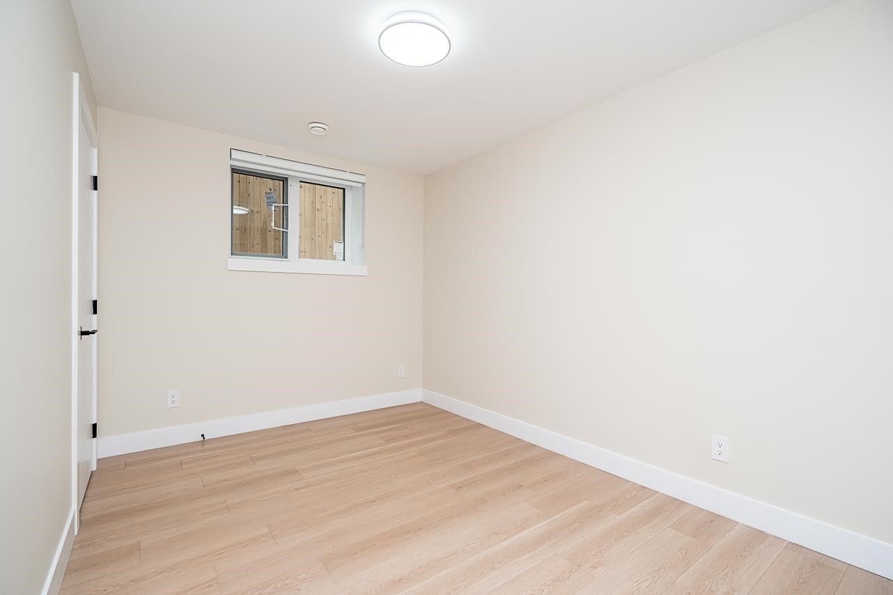 2826 Cheyenne Avenue, Vancouver, BC - Indoor Photo Showing Other Room