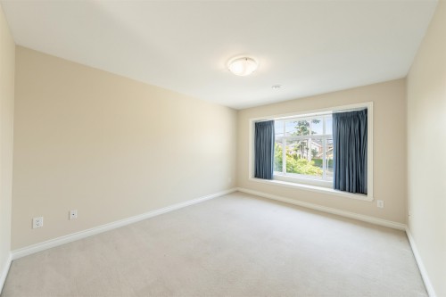 5160 Francis Road, Richmond, BC - Indoor Photo Showing Other Room