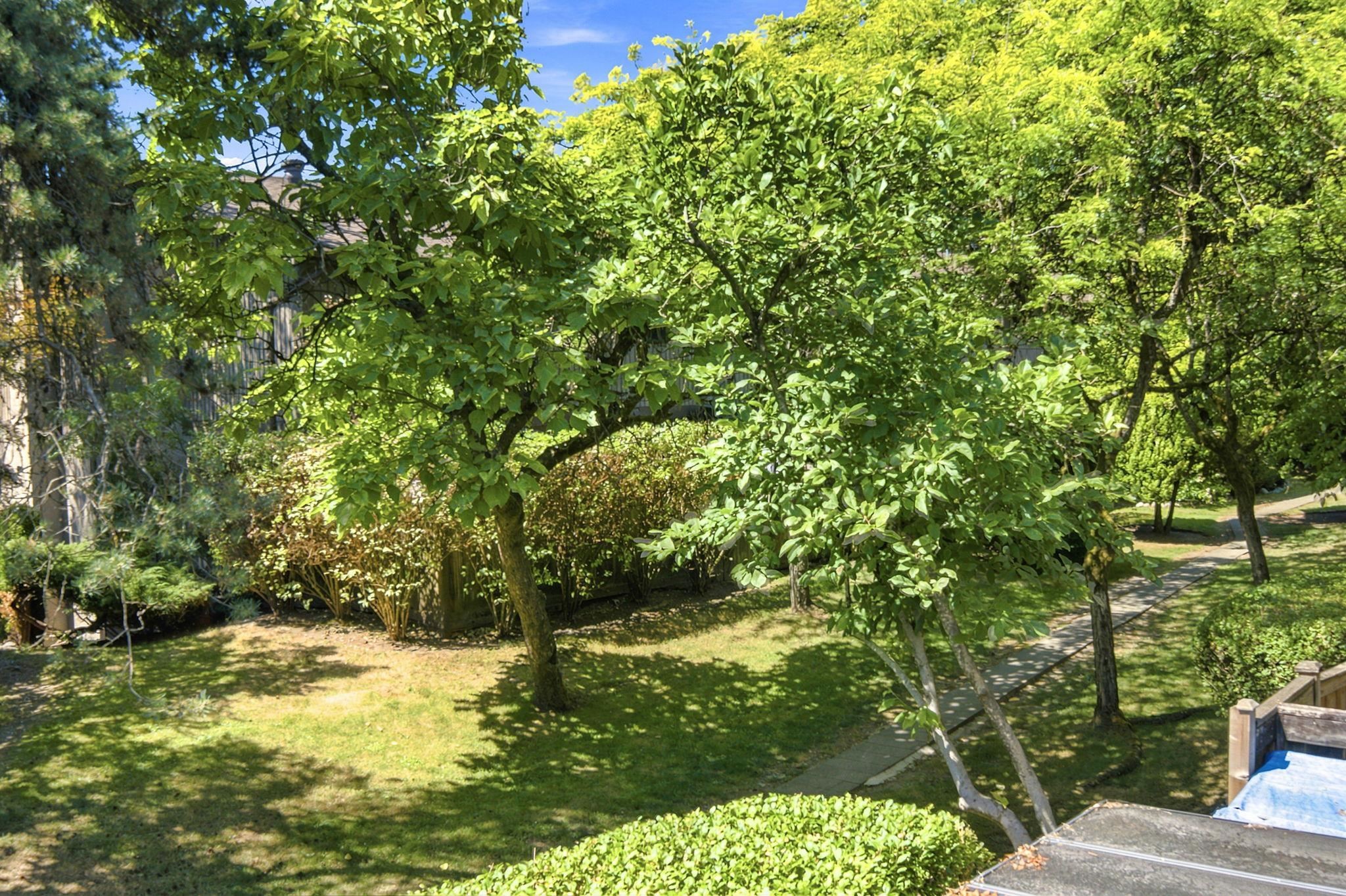 1079 Lillooet Road, North Vancouver, BC - Outdoor