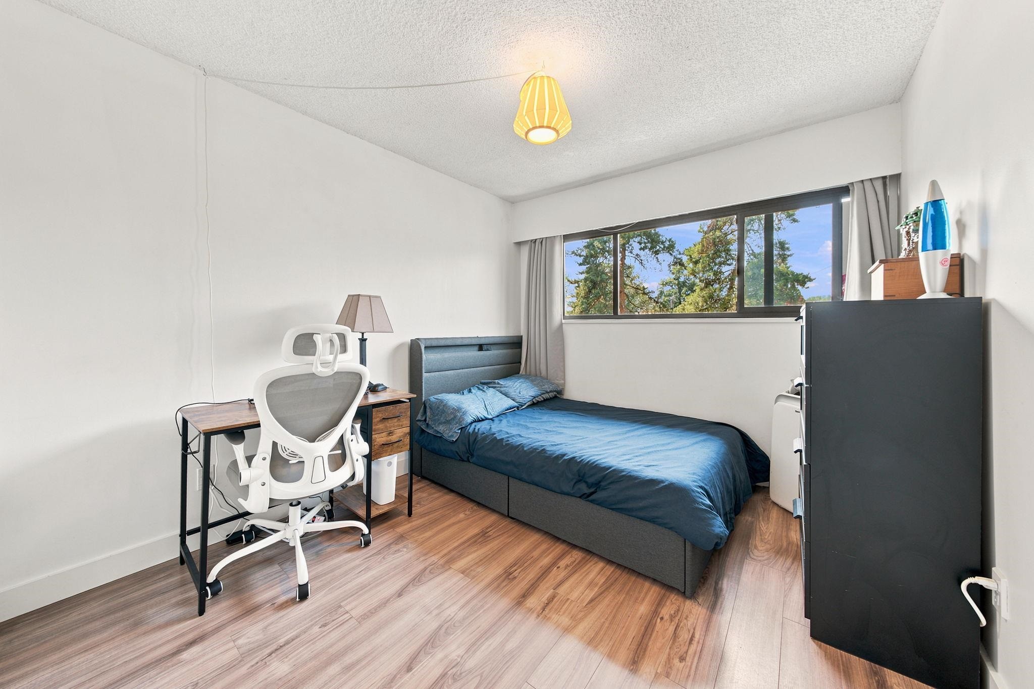 1079 Lillooet Road, North Vancouver, BC - Indoor Photo Showing Bedroom